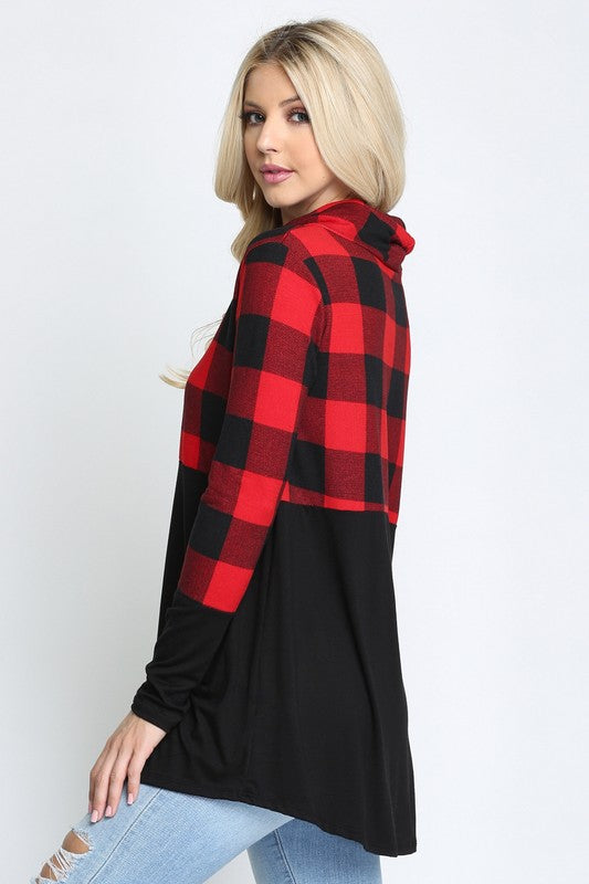 Plus Contrast Long Sleeve Turtle Neck Top.