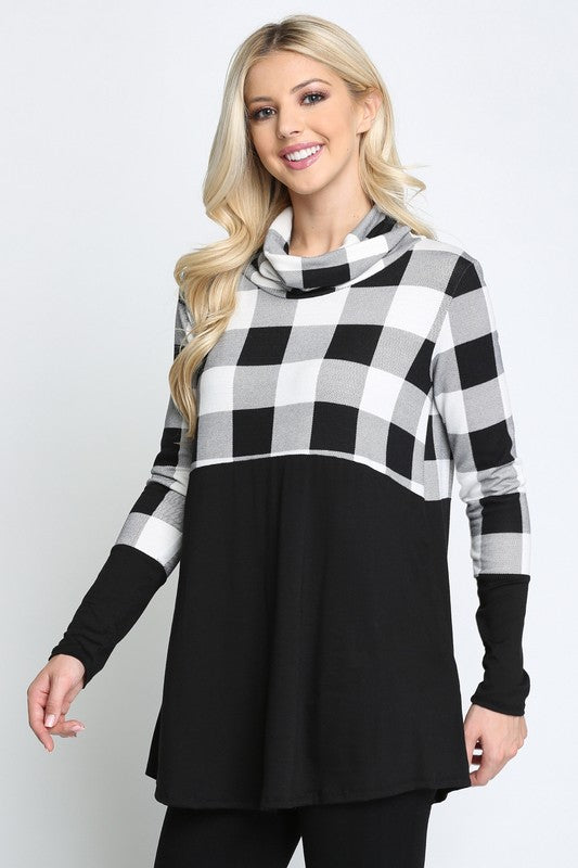 Plus Contrast Long Sleeve Turtle Neck Top.