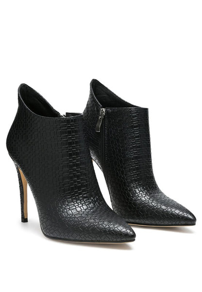 LOLITA WOVEN TEXTURE STILETTO BOOT.