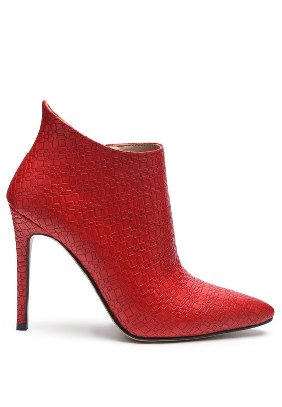 LOLITA WOVEN TEXTURE STILETTO BOOT.