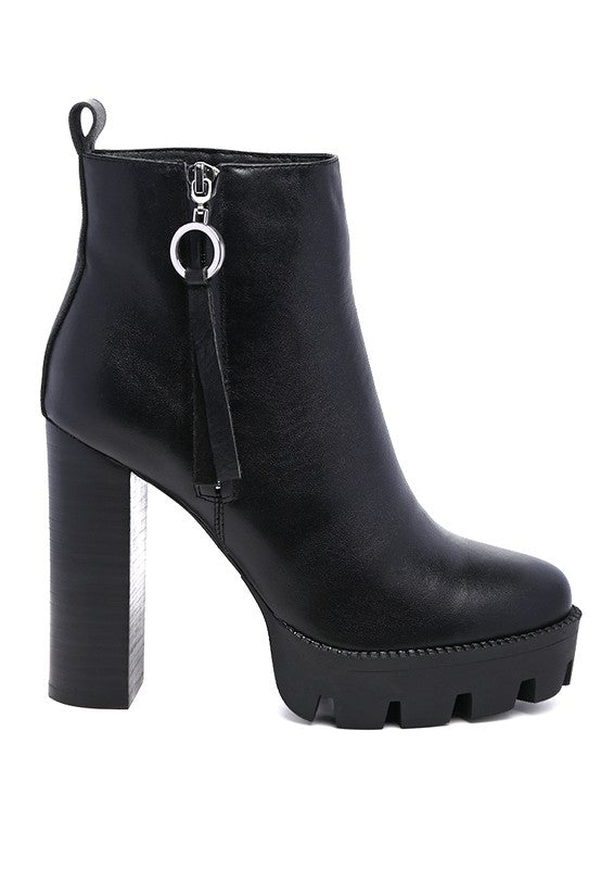 MISTRESS HIGH BLOCK HEELED CHUNKY LEATHER BOOT.