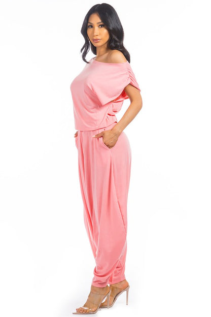 sexy tops look, round neckline, short sleeves elasticized waist hem style pant, side pocket