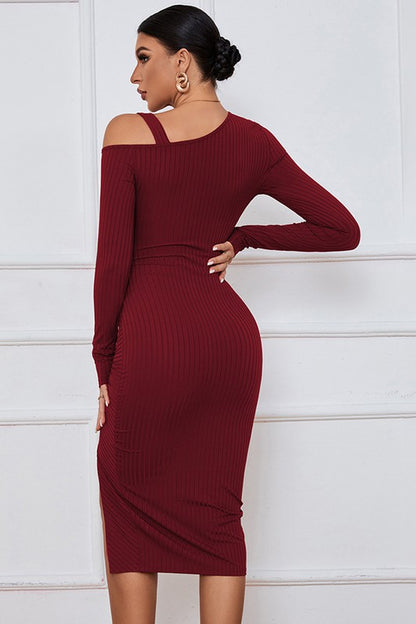 SEXY FASHION DRESS.