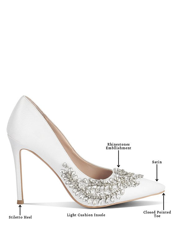 These BRIDAL pumps with high heel stilettos are sublime with elegance in their classic style and rhinestones embellishment.